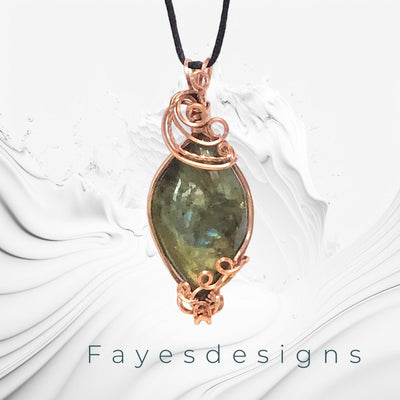 Fayes jewelry designs Labradorite pendant Labradorite stone copper setting