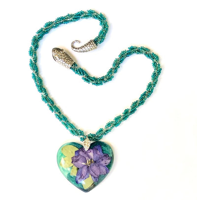 Fayesjewelry Designs Jewellery Resin heart beaded necklace